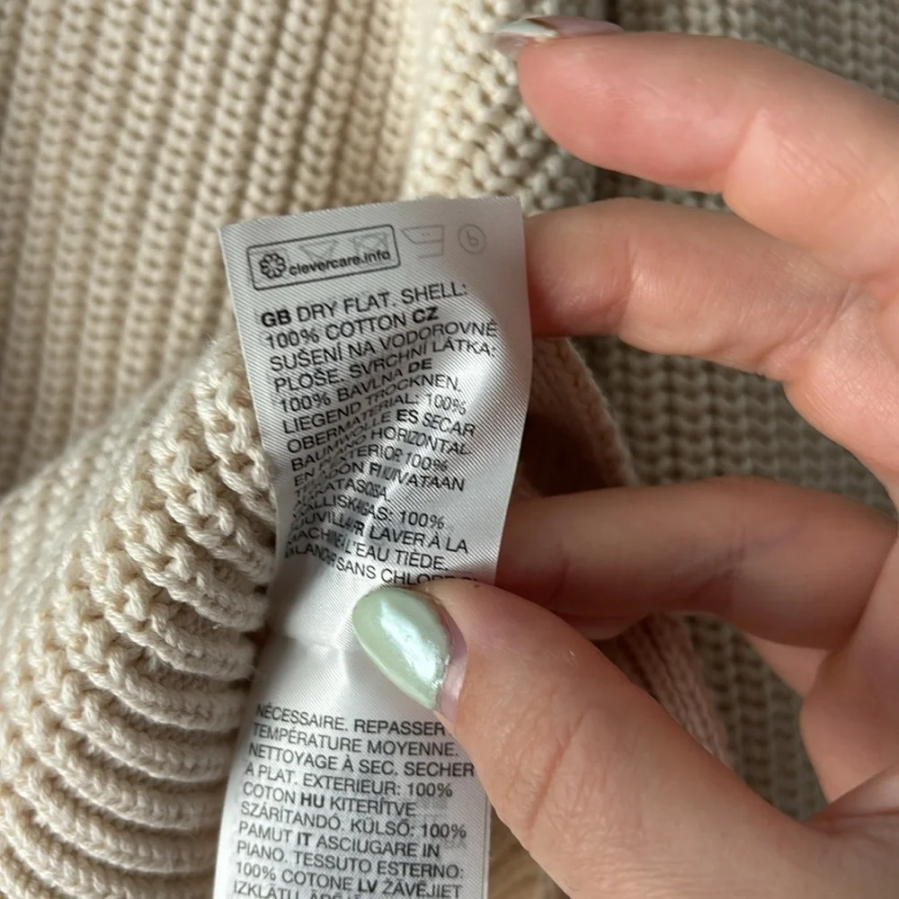 & Other Stories Cream V-Neck Ribbed Collared Cotton Sweater - Picture 2 of 6